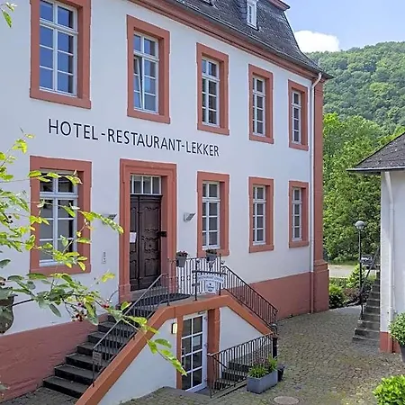 Lekker Otel