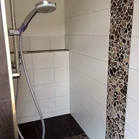 Otel Lekker Trittenheim