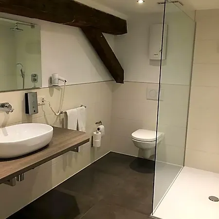Otel Lekker Trittenheim