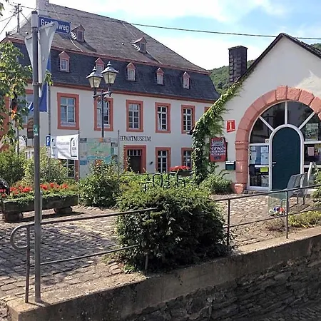 Lekker Otel